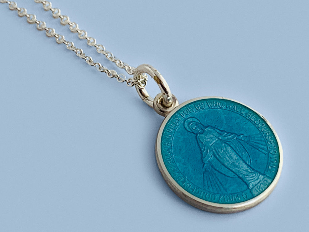 
            
                Load image into Gallery viewer, Sterling Silver Miraculous Medal Pendant
            
        