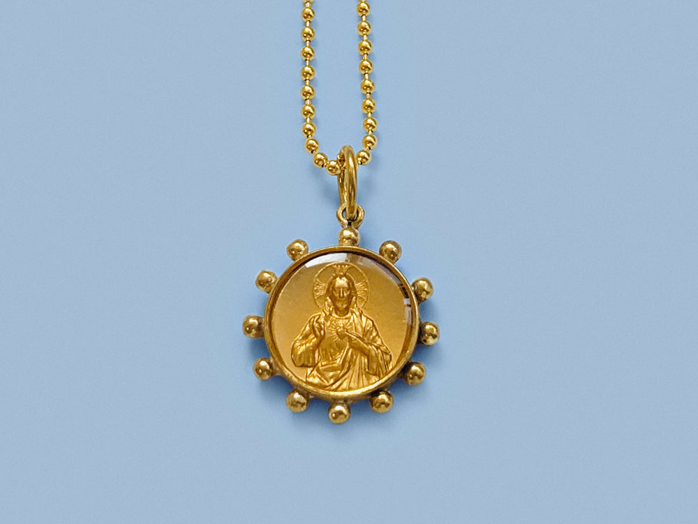 
            
                Load image into Gallery viewer, Gold Sacred Heart Necklace
            
        