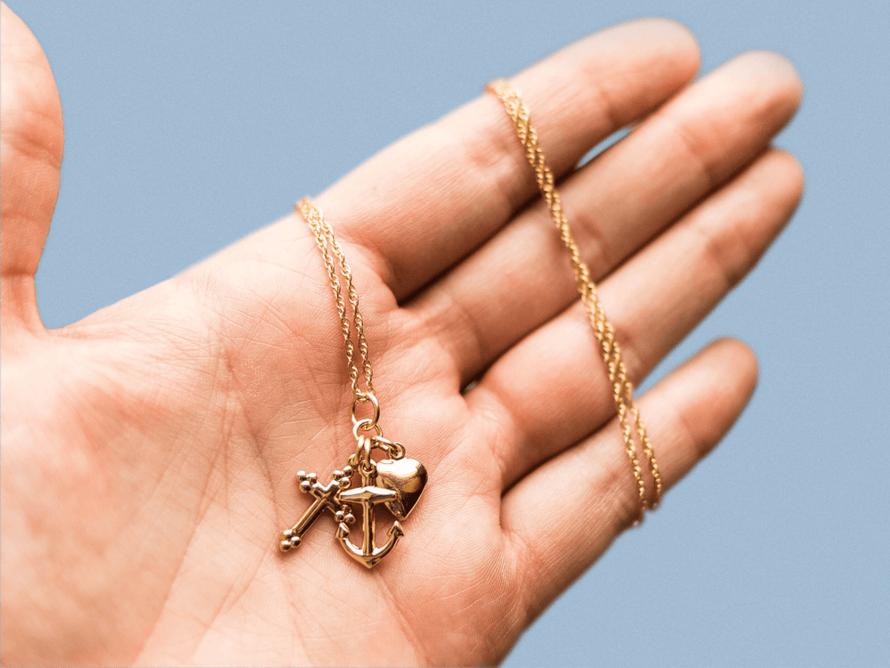 
            
                Load image into Gallery viewer, gold faith hope love necklace
            
        
